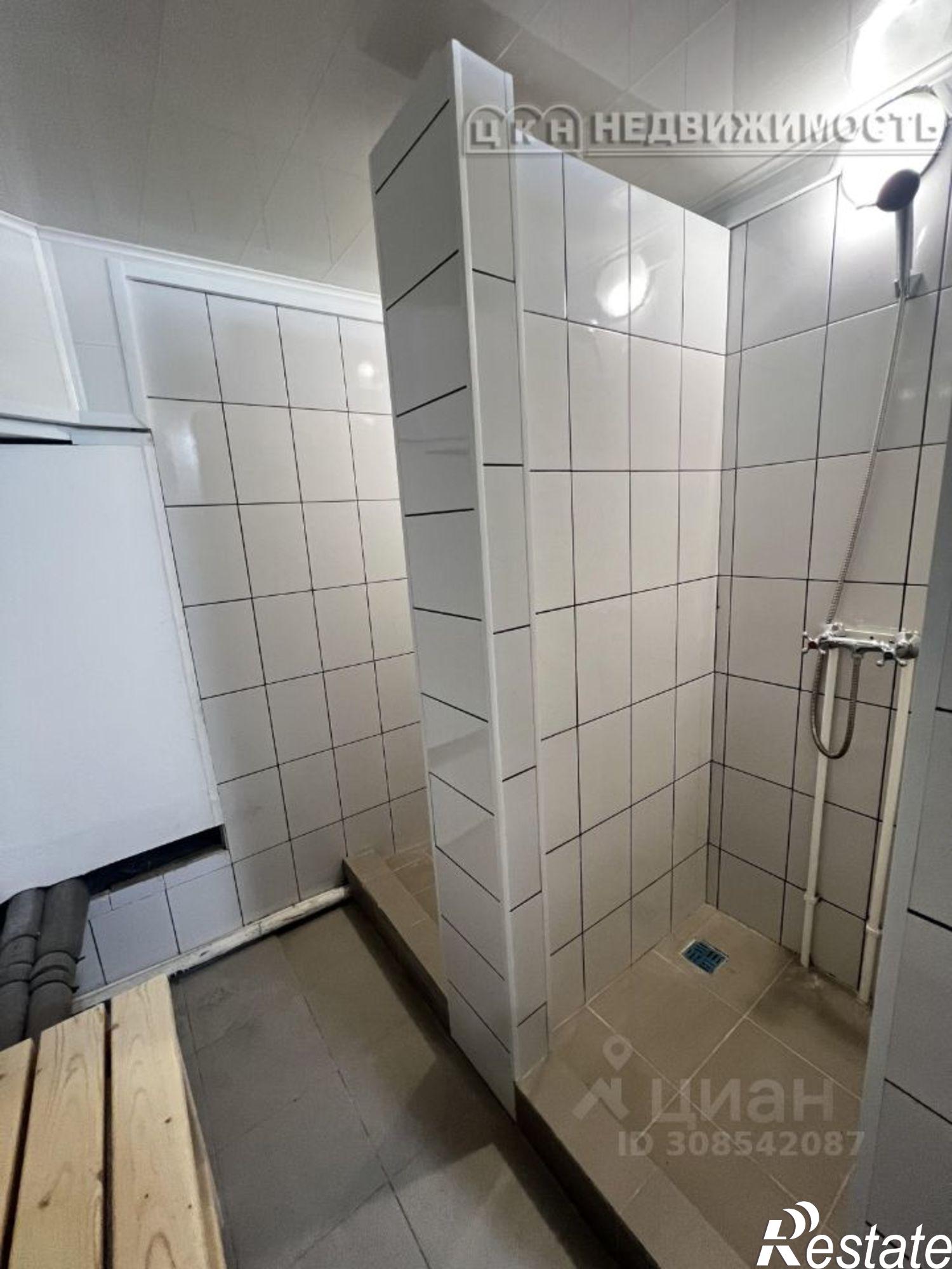 Купить помещение свободного назначения за 15 235 100 рублей на улица Конституции СССР, 12