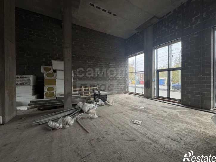 Торговое помещение улица Парижской Коммуны, 46,  д. 46