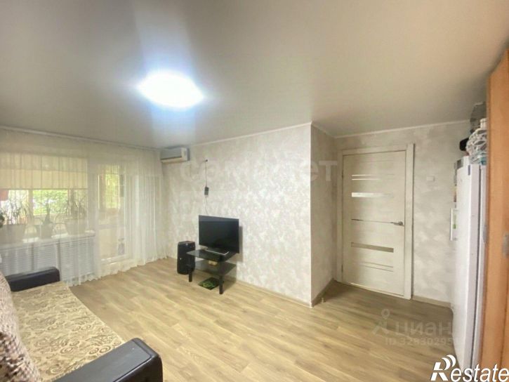 2-комн квартира улица Желябова, 17,  д. 17