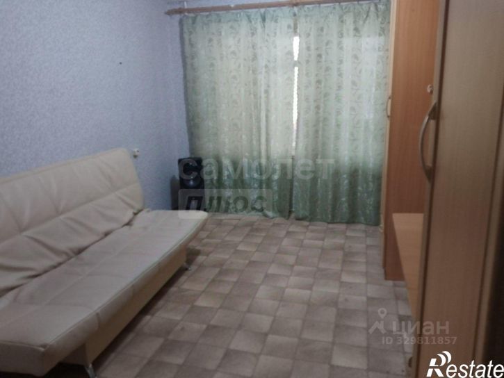 Комната пр-кт Гагарина, 40А,  д. 40А
