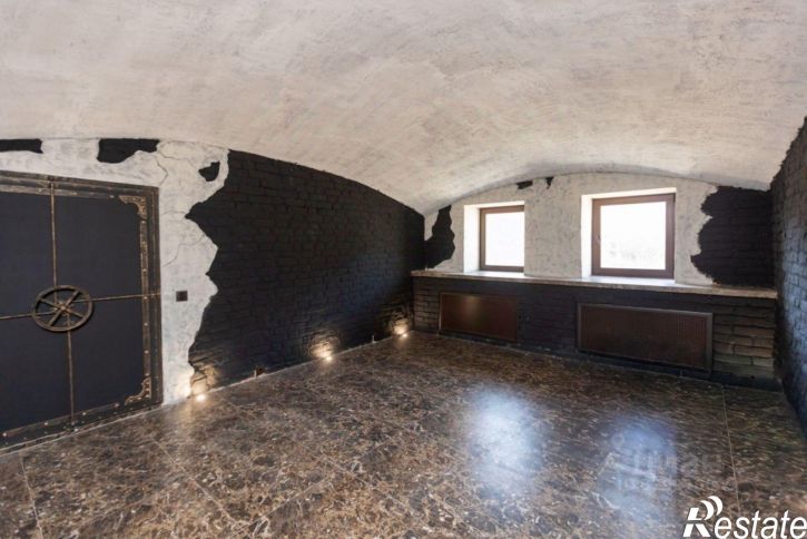 2-комн квартира Яицкая улица, 19,  д. 19