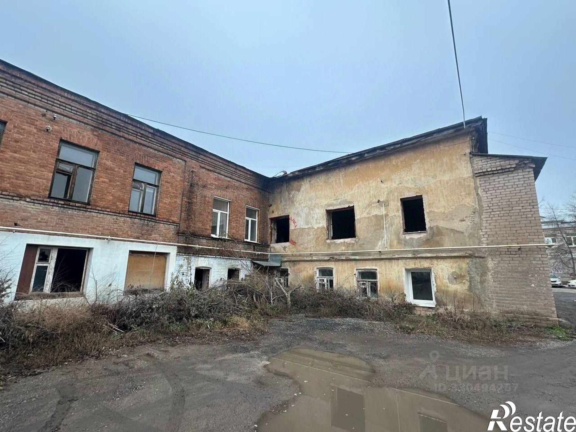 Купить ОСЗ, отдельно стоящее здание за 10 689 600 рублей на ул Кобозева, 42