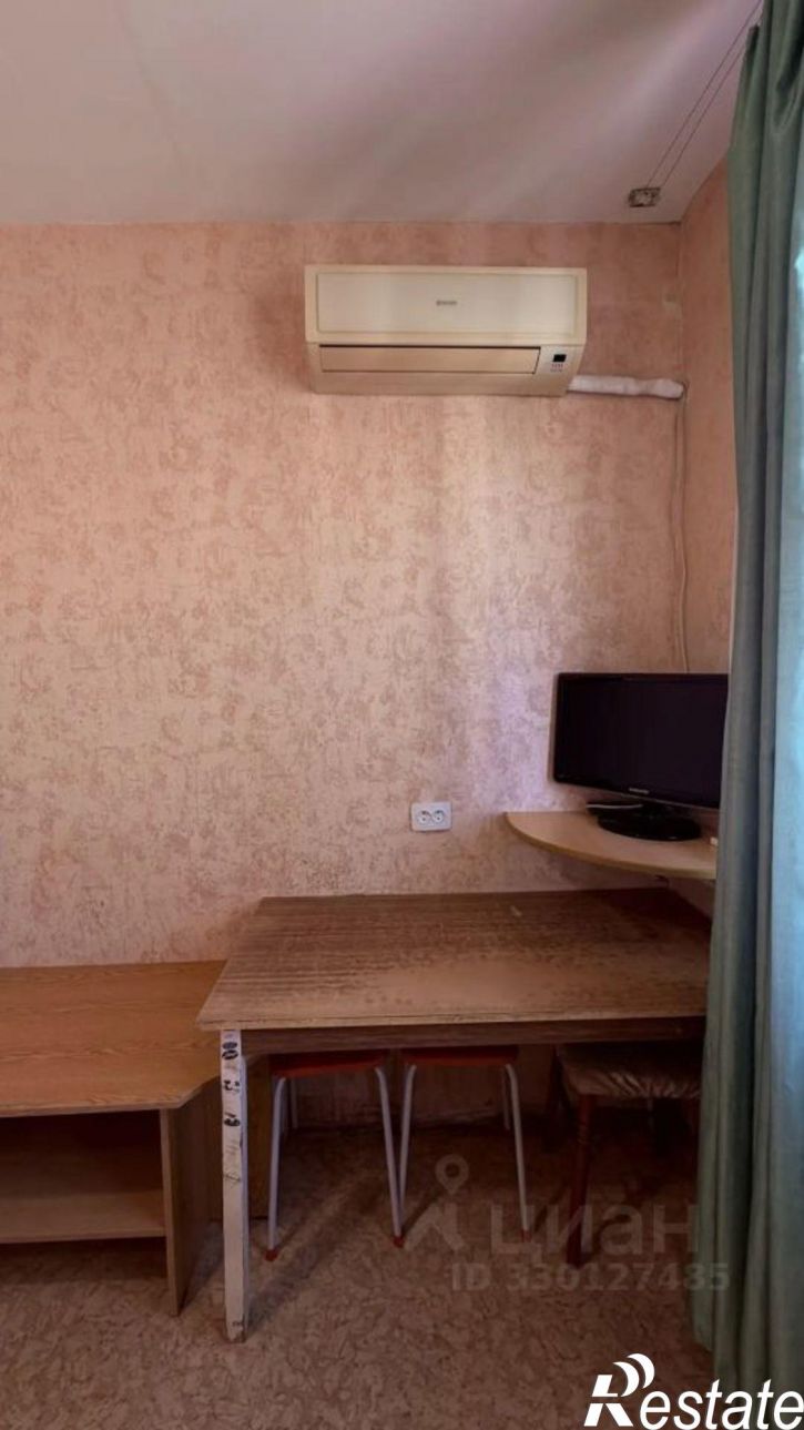 4-комн квартира улица Чкалова, 15,  д. 15