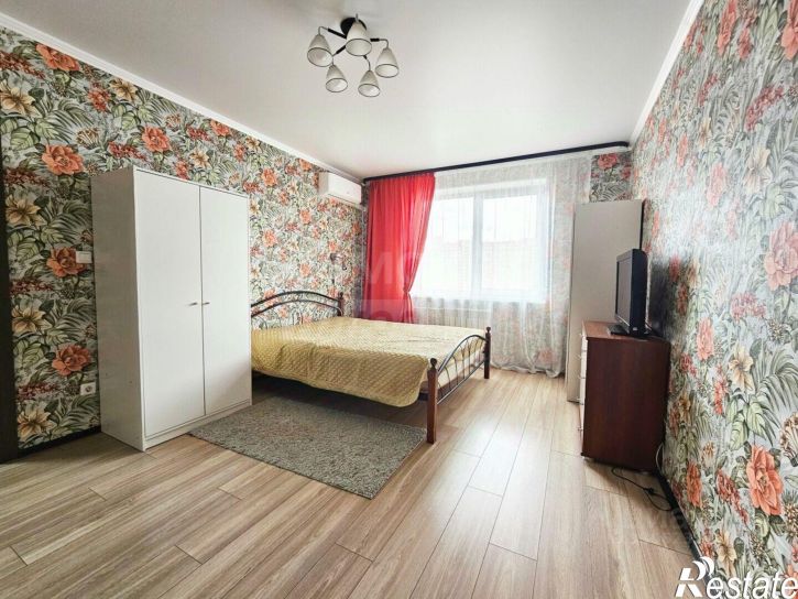 1-комн квартира ул Поляничко, 8,  д. 8