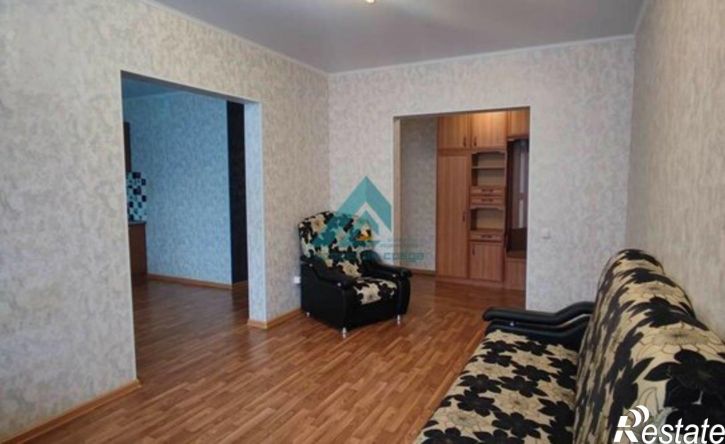2-комн квартира пр-кт Победы, 157/1,  д. 157/1