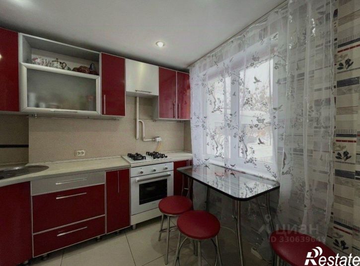 2-комн квартира улица Юркина, 17,  д. 17