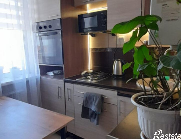 1-комн квартира улица 60 лет Октября, 28Б,  д. 28Б
