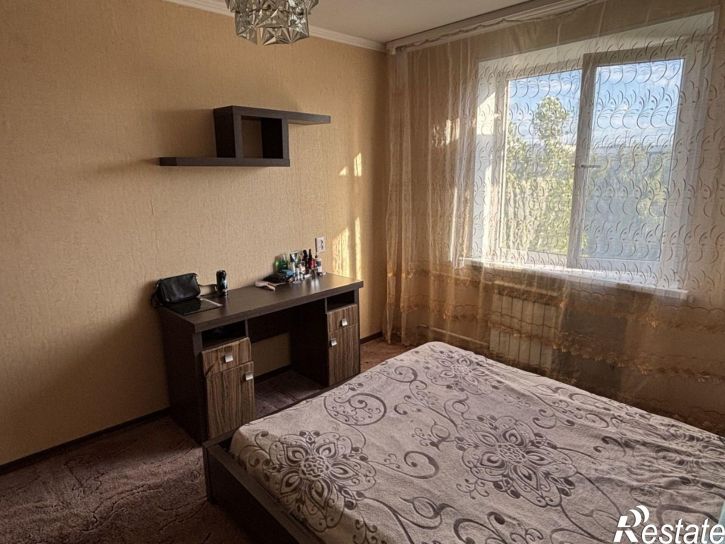 2-комн квартира Брестская улица, 28,  д. 28