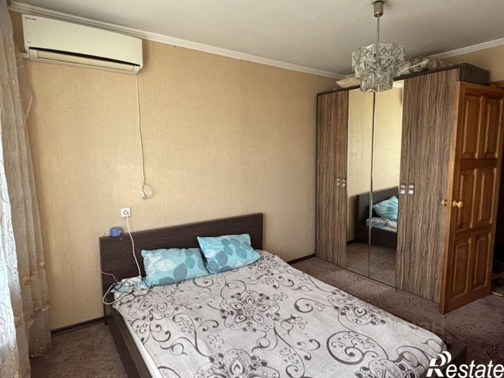 2-комн квартира Брестская улица, 28,  д. 28