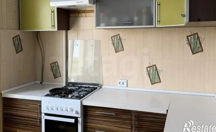 2-комн квартира ул Салмышская, 5,  д. 5