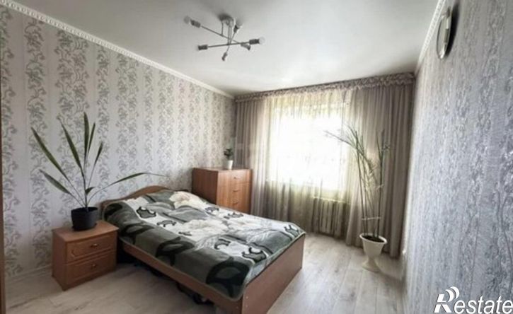 2-комн квартира ул Салмышская, 5,  д. 5
