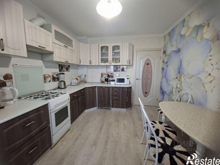 3-комн квартира проспект Гагарина, 40/5,  д. 40/5