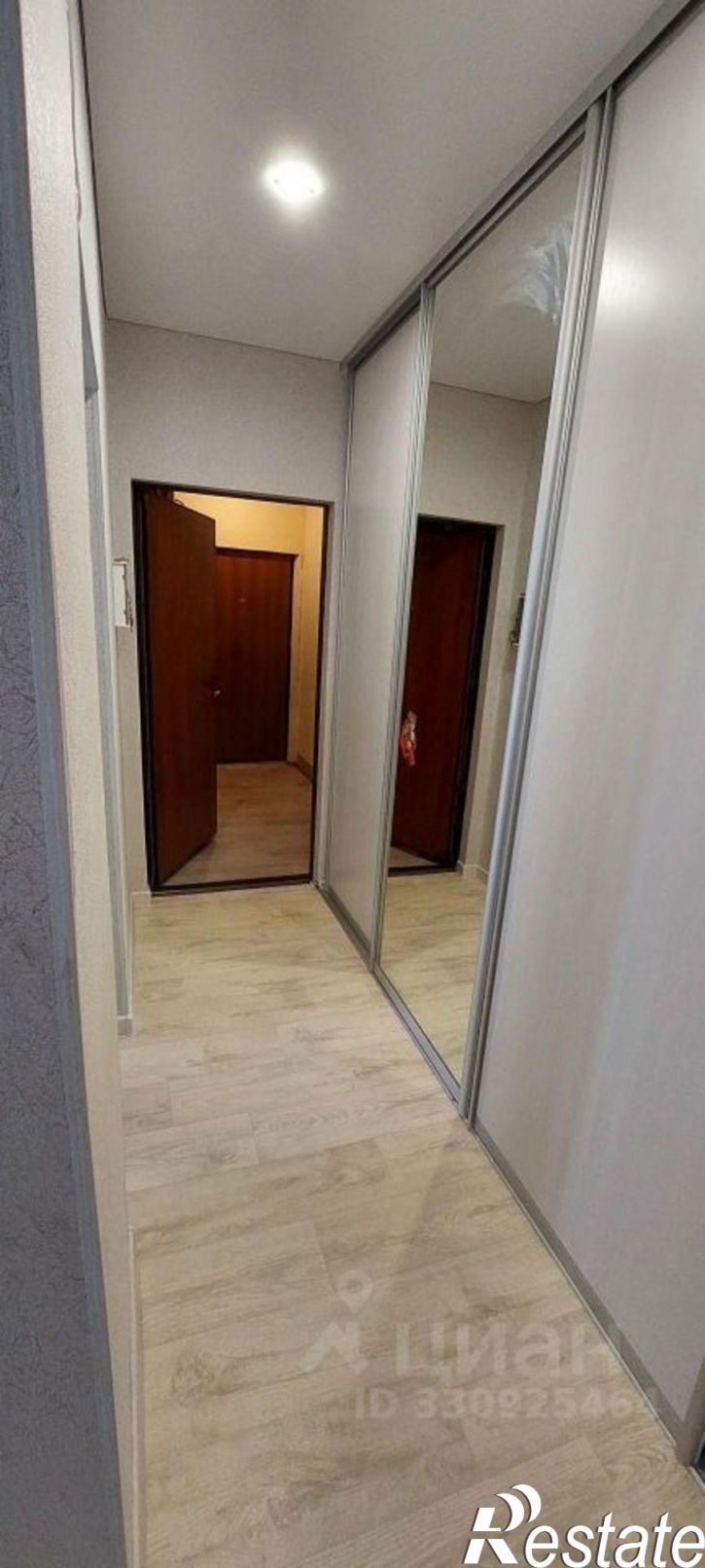 2-комн квартира проспект Победы, 157/6,  д. 157/6