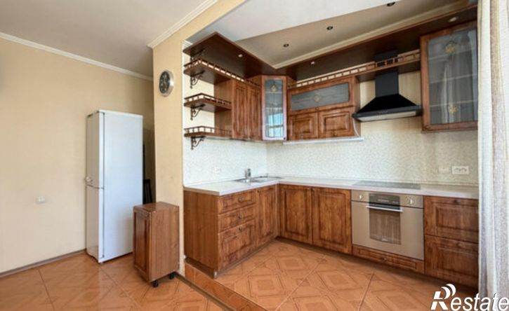 4-комн квартира Ноябрьская улица, 47,  д. 47