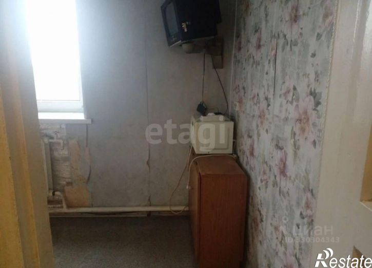 2-комн квартира ул Нефтяников, 2,  д. 2