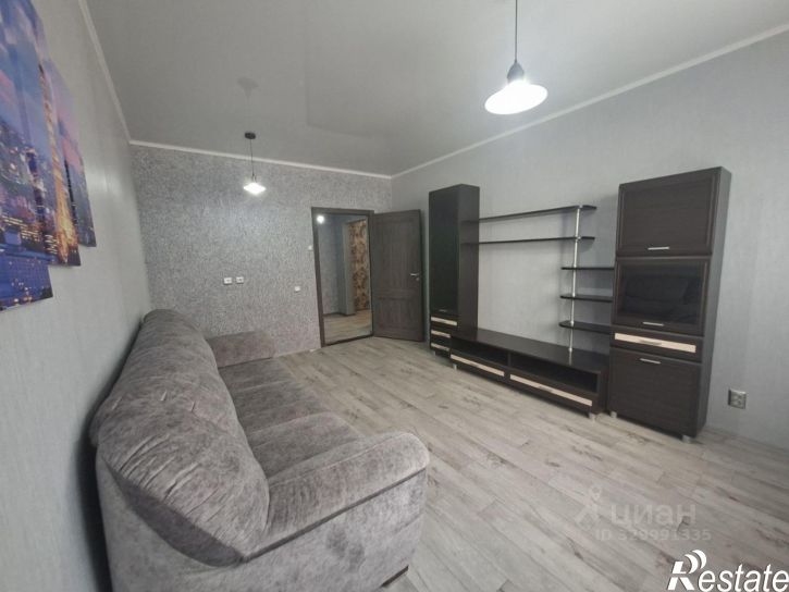 2-комн квартира проспект Победы, 151,  д. 151