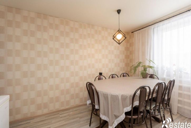 3-комн квартира ул Авиационная, 10,  д. 10