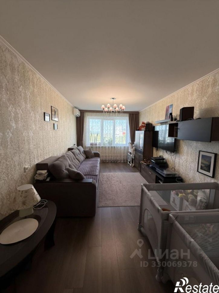 4-комн квартира Салмышская улица, 44,  д. 44