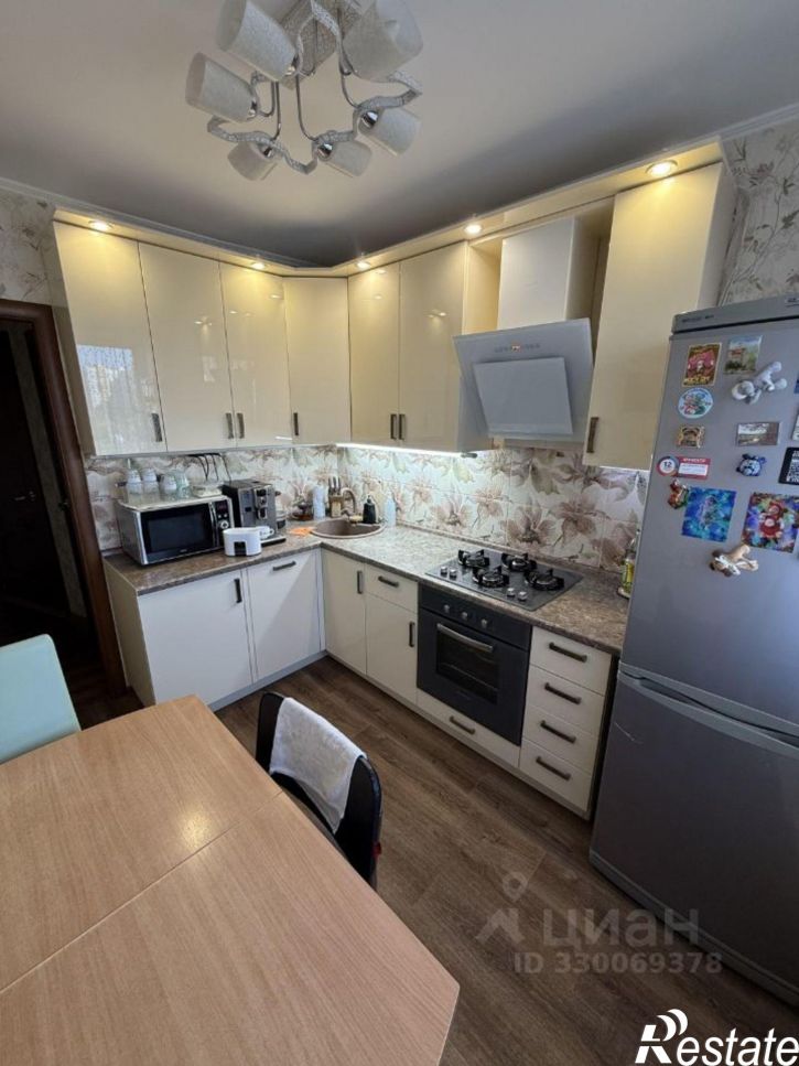 4-комн квартира Салмышская улица, 44,  д. 44