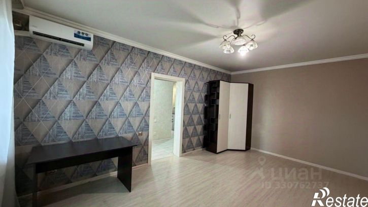 1-комн квартира улица Поляничко, 8,  д. 8