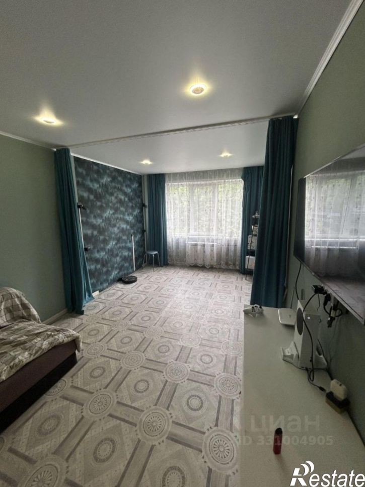 2-комн квартира улица Юных Ленинцев, 5/1,  д. 5/1