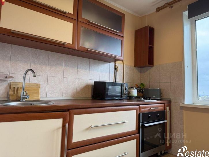 2-комн квартира улица Маршала Жукова, 24,  д. 24