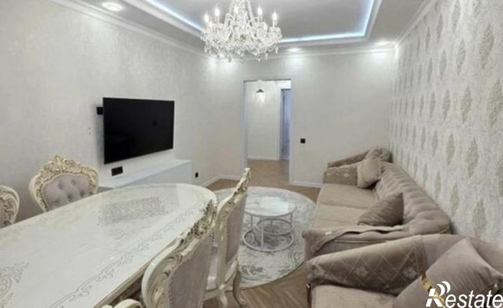 3-комн квартира ул Автомобилистов, 13,  д. 13