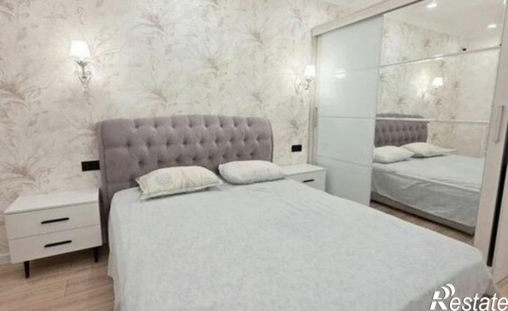 3-комн квартира ул Автомобилистов, 13,  д. 13