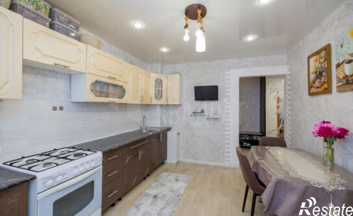 3-комн квартира пр-кт Гагарина, 40/5,  д. 40/5
