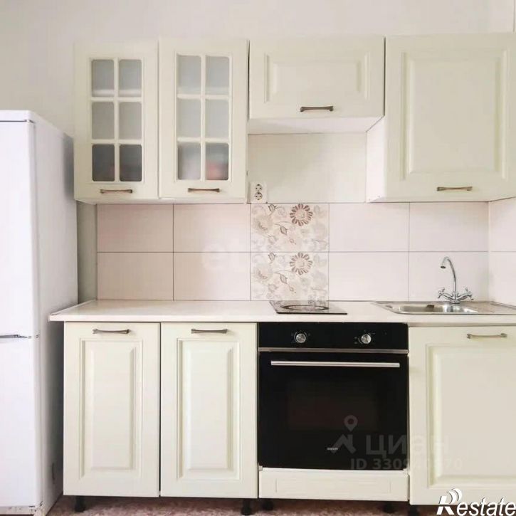 1-комн квартира ул Братьев Хусаиновых, 2,  д. 2