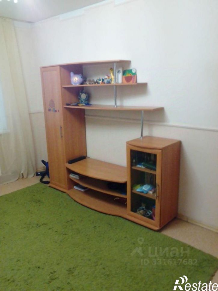 3-комн квартира проспект Гагарина, 49,  д. 49