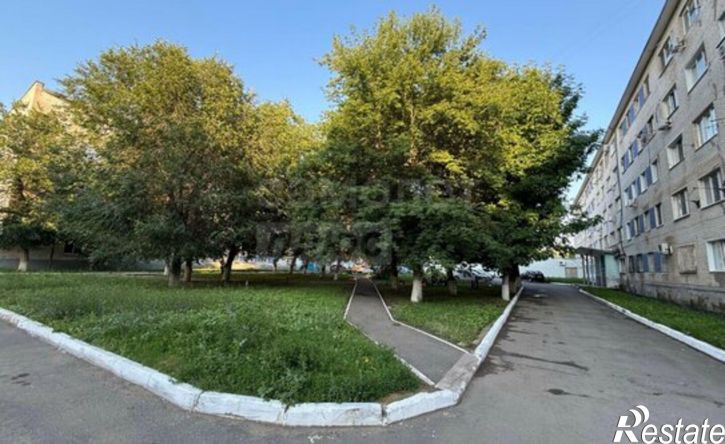 2-комн квартира улица Дзержинского, 8,  д. 8