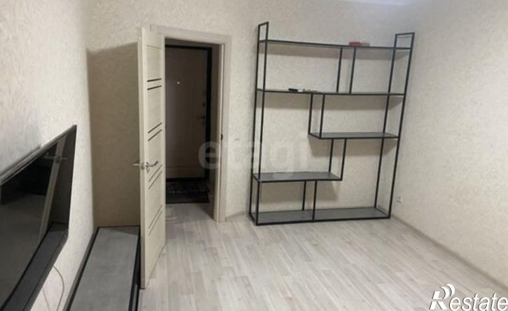 1-комн квартира улица Фронтовиков, 6,  д. 6