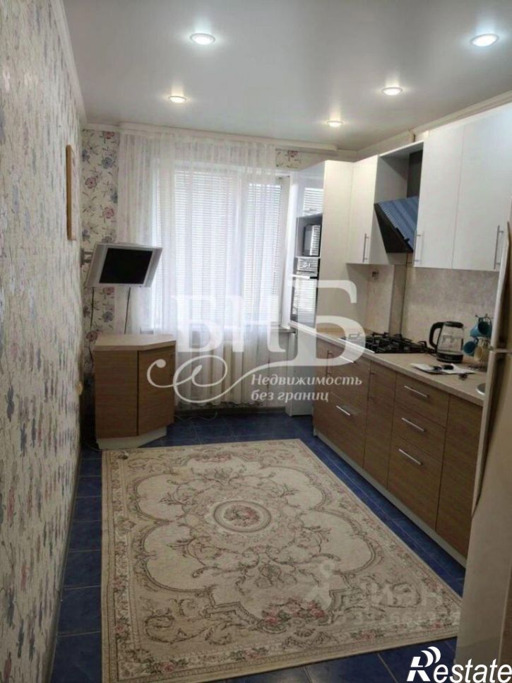 3-комн квартира ул Салмышская, 46/2,  д. 46/2
