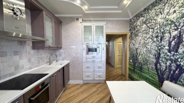 2-комн квартира ул Мира, 3/1,  д. 3/1