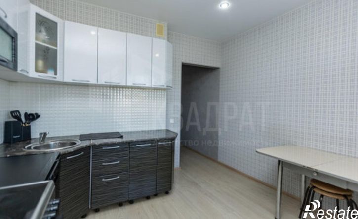 2-комн квартира ул Фронтовиков, 6,  д. 6