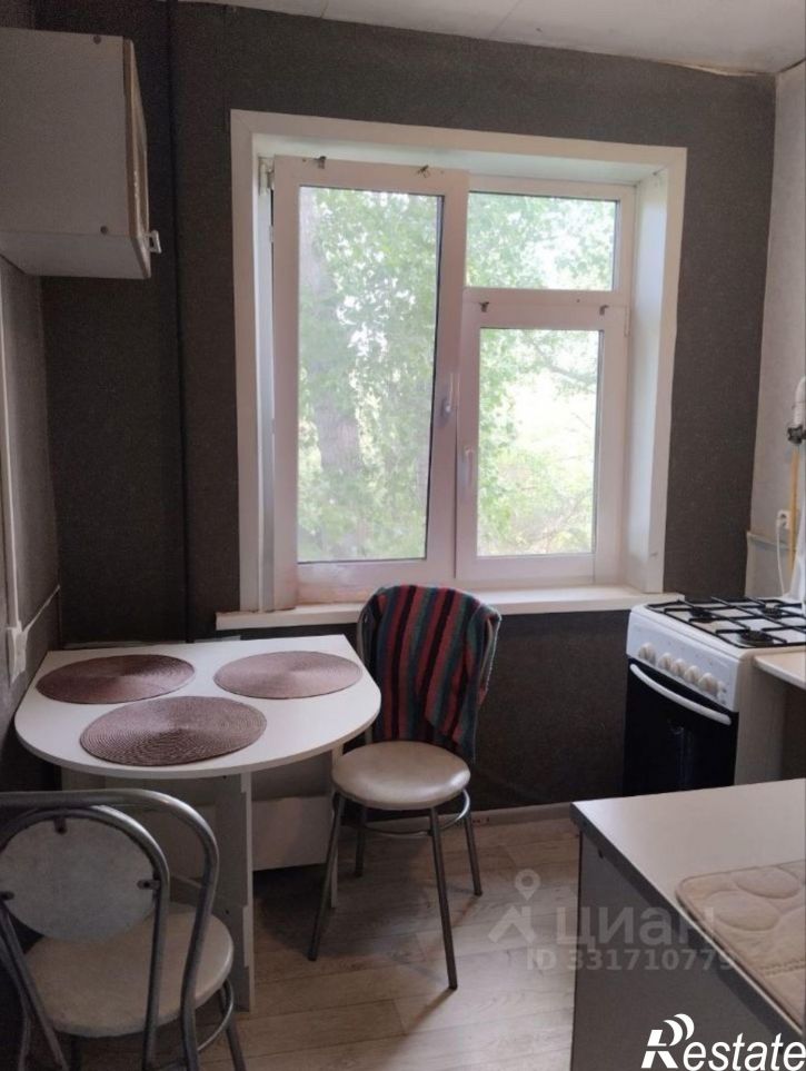2-комн квартира пр-кт Победы, 121,  д. 121