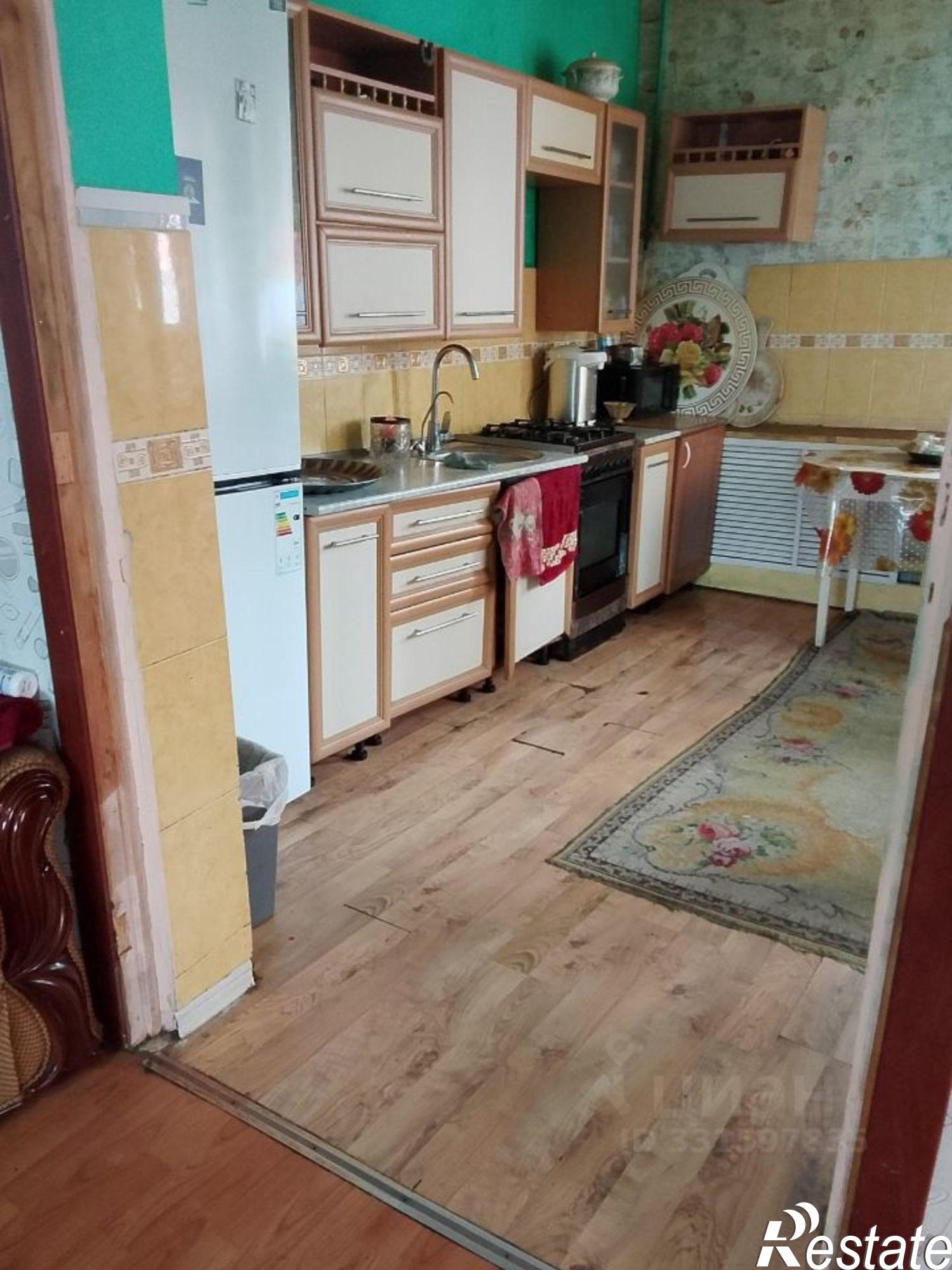 Купить дачу, дом, коттедж за 12 000 000 рублей на ул Коммуны, 227