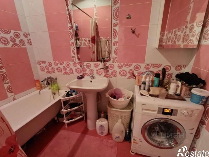 3-комн квартира Парковый пр-кт, 52,  д. 52