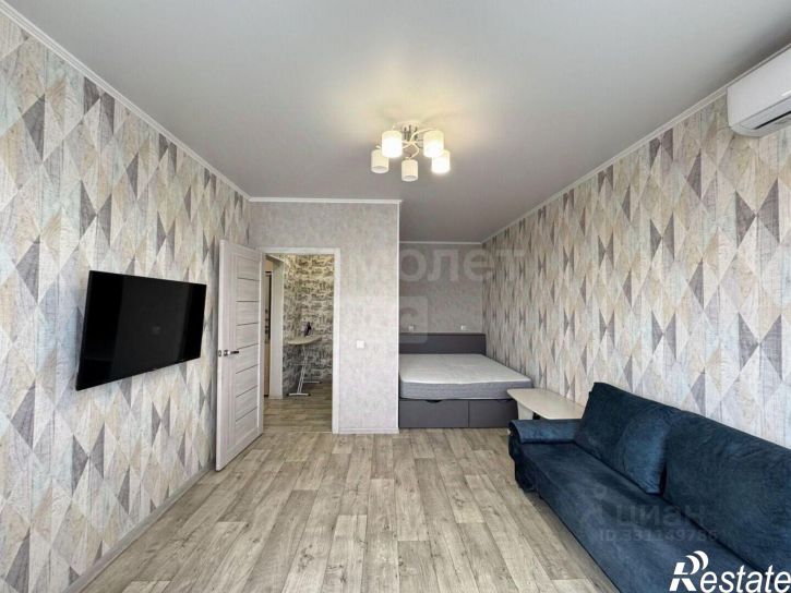 1-комн квартира ул Рощина, 3,  д. 3