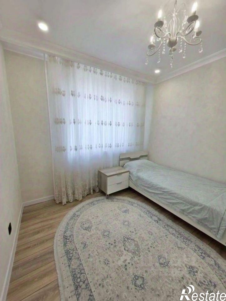 3-комн квартира ул Автомобилистов, 13,  д. 13