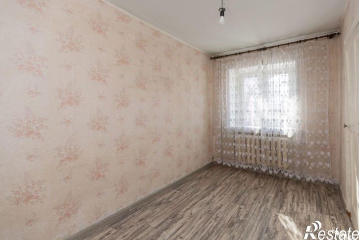 3-комн квартира пр-кт Братьев Коростелевых, 53,  д. 53