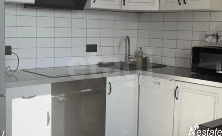 1-комн квартира ул Фронтовиков, 8/2,  д. 8/2