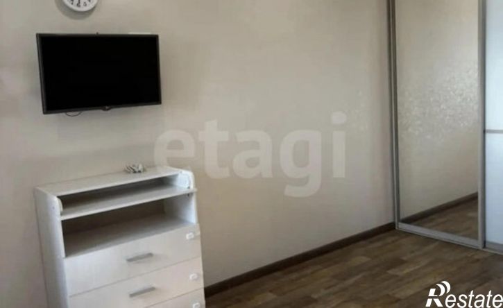 1-комн квартира ул Фронтовиков, 8/2,  д. 8/2