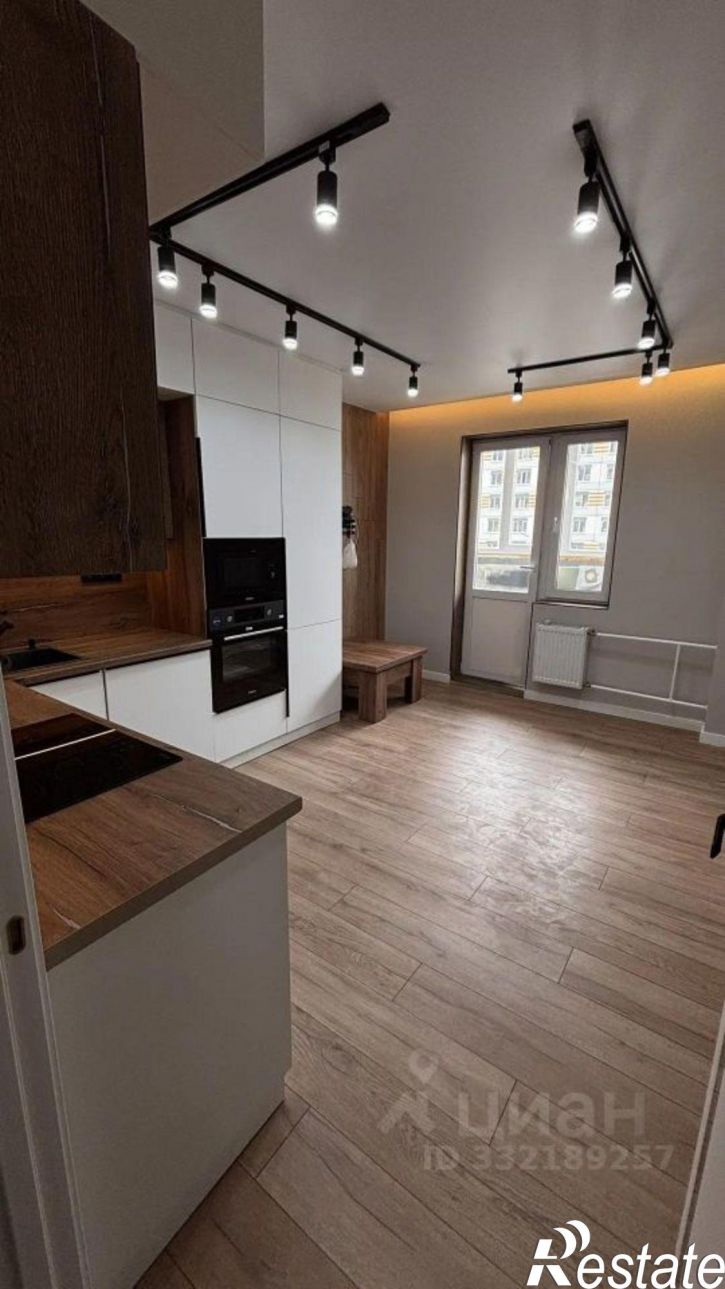 2-комн квартира ул Юркина, 10,  д. 10