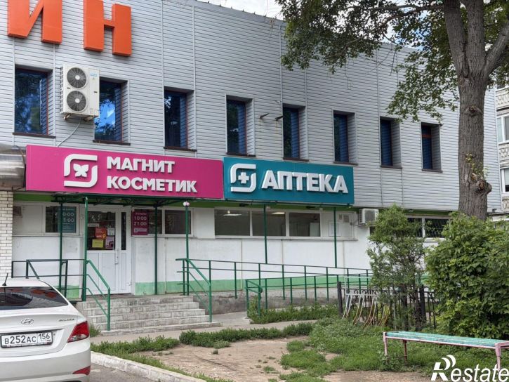Торговое помещение пр-кт Братьев Коростелевых, 43,  д. 43