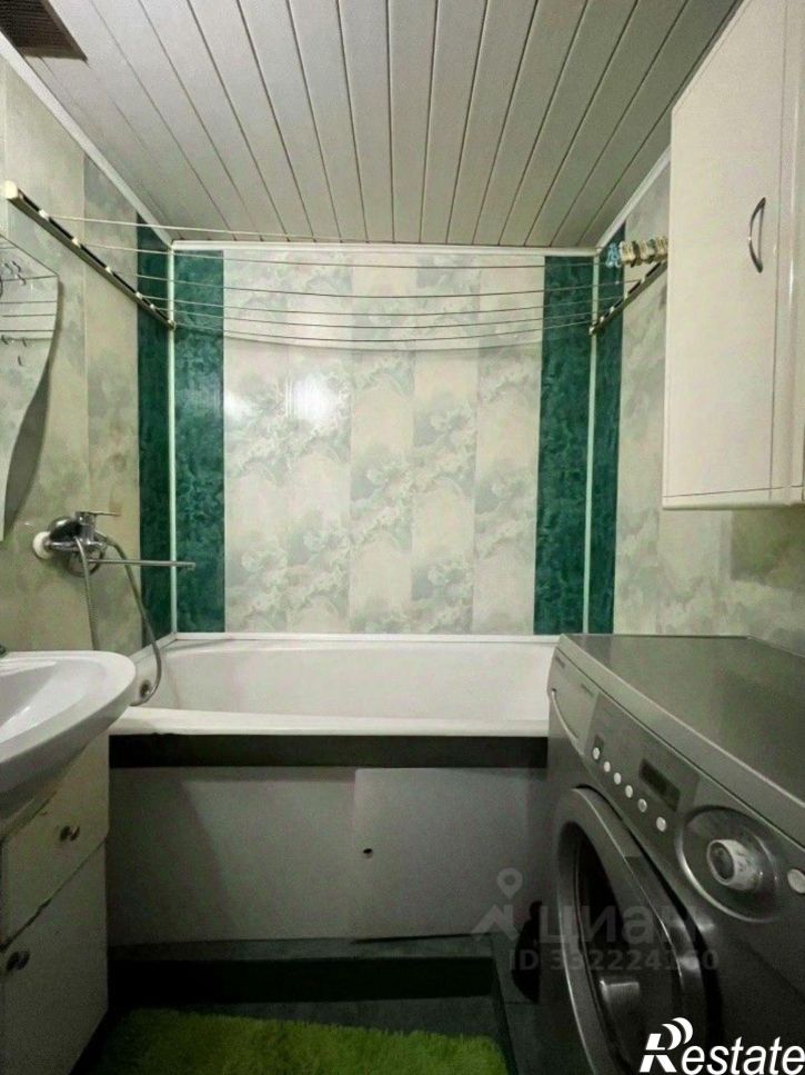 3-комн квартира ул Карагандинская, 104,  д. 104