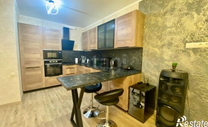 2-комн квартира ул Ильи Глазунова, 8,  д. 8