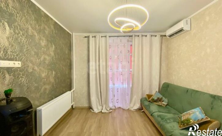 2-комн квартира ул Ильи Глазунова, 8,  д. 8