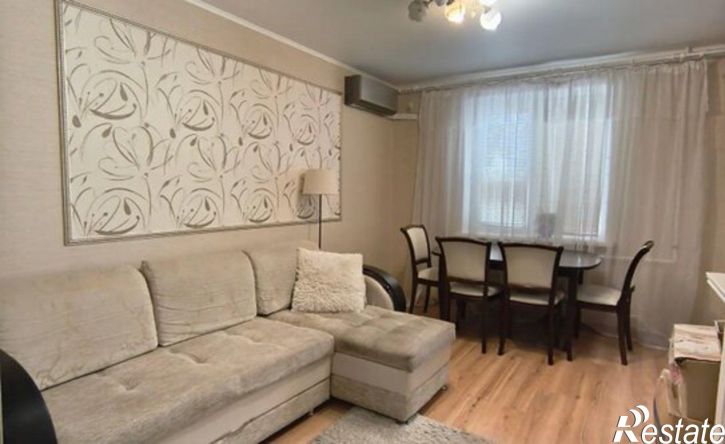 4-комн квартира ул Чкалова, 57,  д. 57